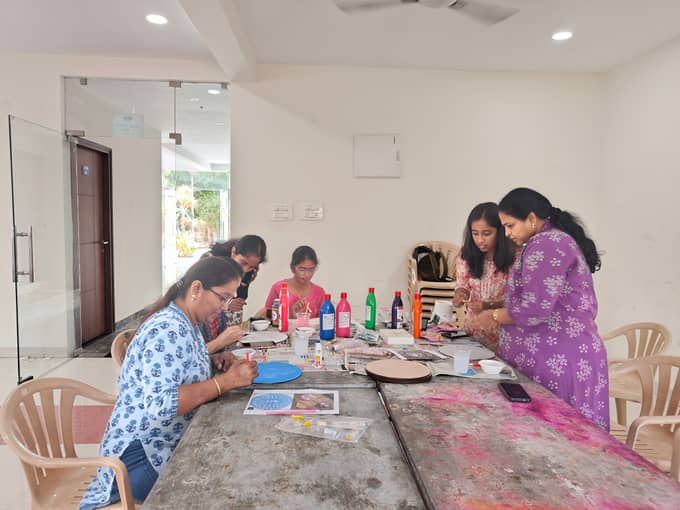 Art Workshop Week · Working photo 10