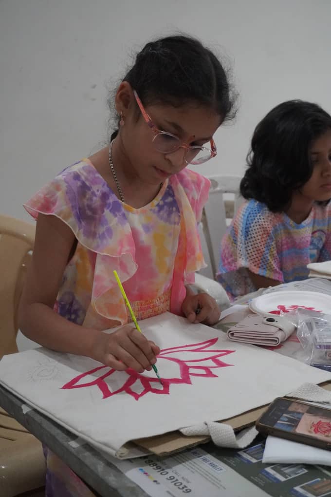 Art Workshop Week · Working photo 88