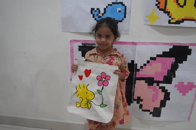 Art Workshop Week · Working photo 95